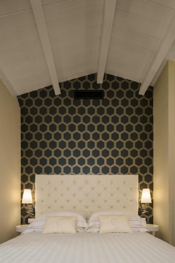 Boutique Hotel Carlo Felice Кальяри Экстерьер фото