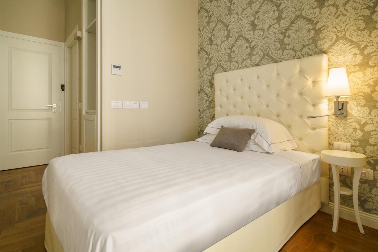 Boutique Hotel Carlo Felice Кальяри Экстерьер фото